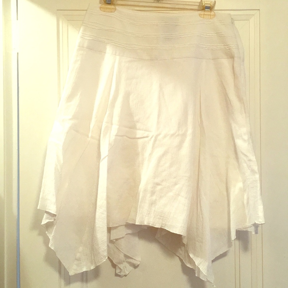 White flowing cotton skirt with liner.